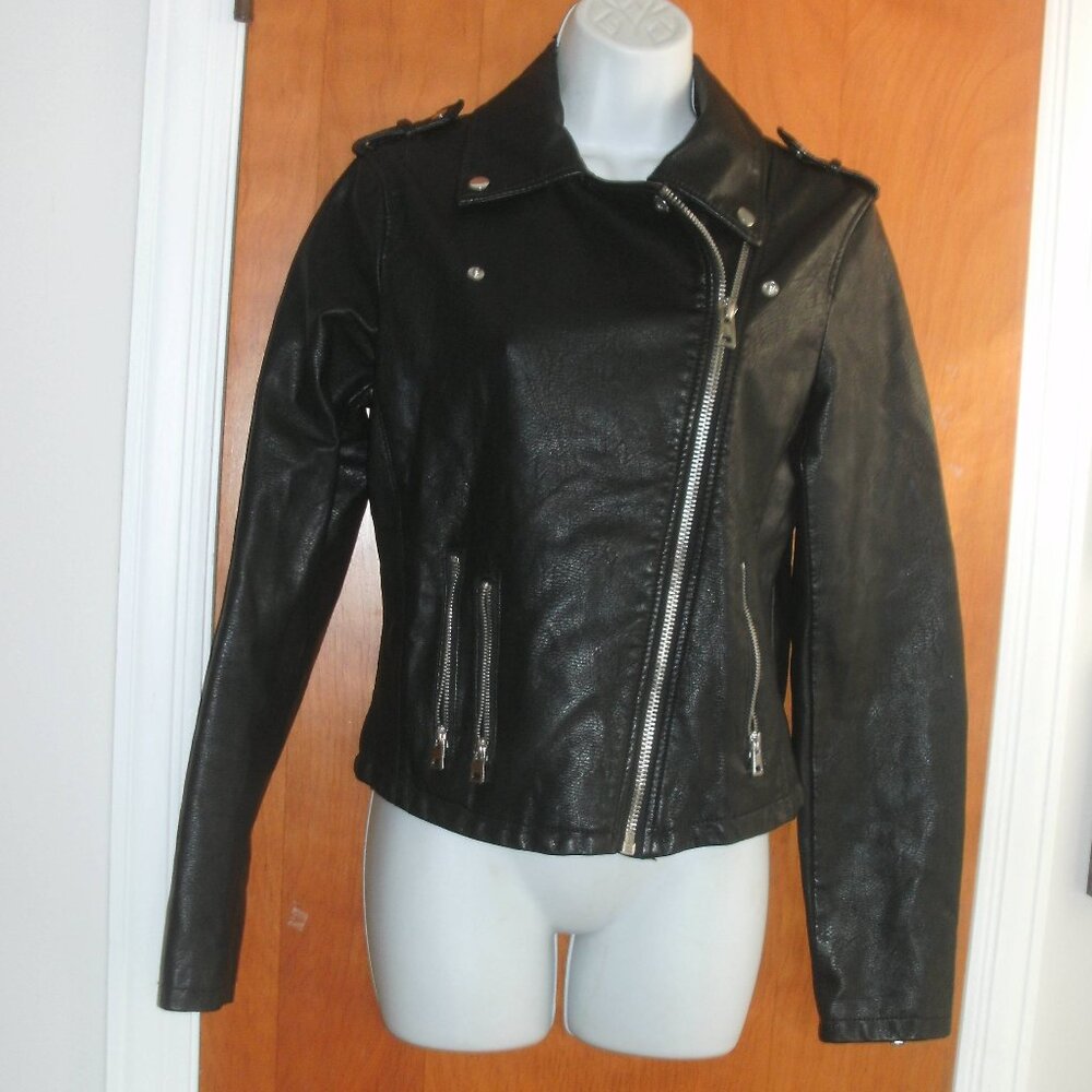 Stradivarius Edgy Stylish Black Asymmetrical Faux Leather Moto Jacket Coat ~ S